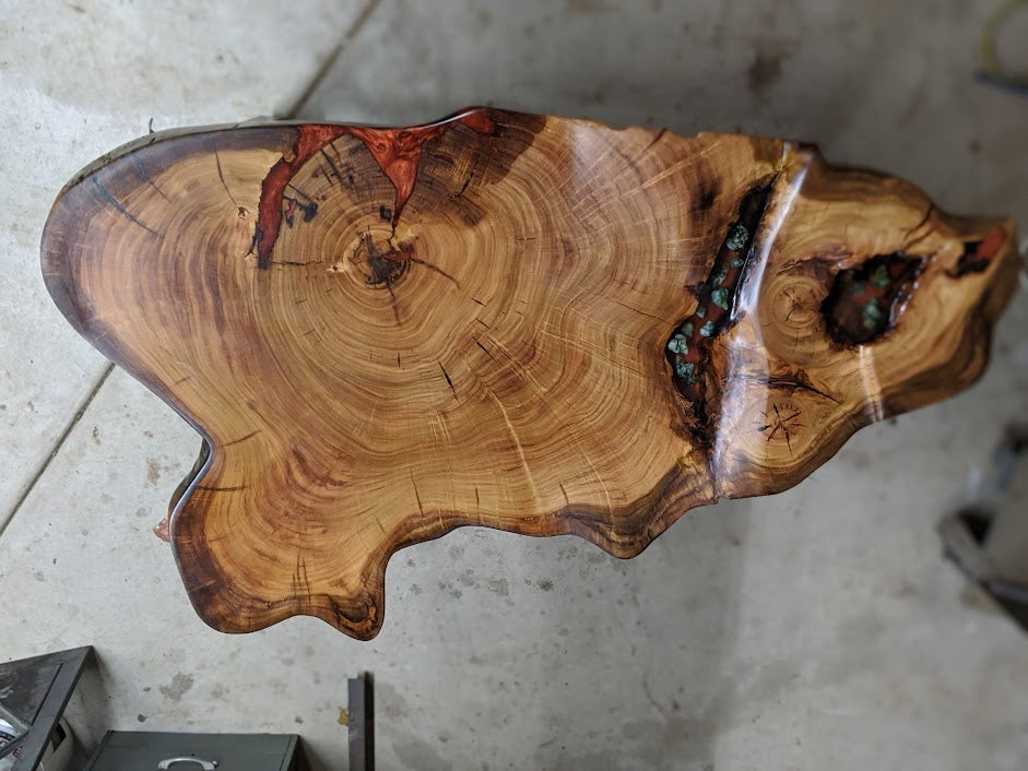 Bringing the Outdoors In: What You Need to Know Before Working with Live-Edge Slabs
